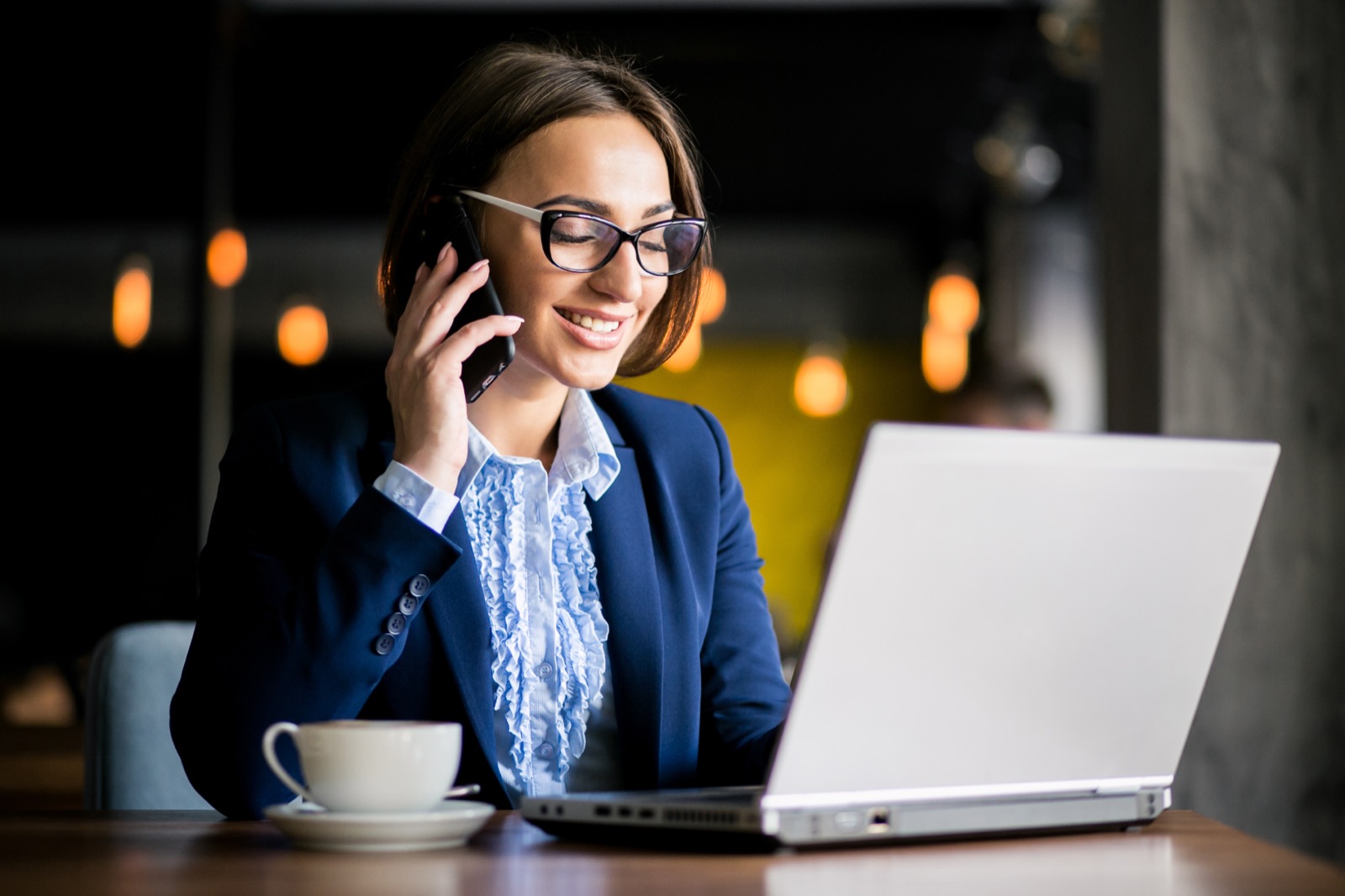 business-woman-working
